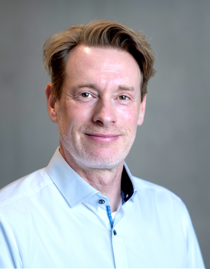 Tobias Friedrichs Tobias Friedrichs
